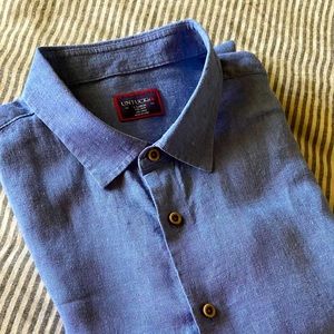 UnTuckit Brand 100% Linen long sleeve shirt. XL SLIM